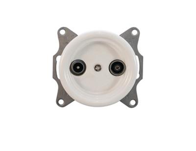 Ретро розетка ТВ Retrika, коллекция Colony, внутренний монтаж, керамика, белый Ретро розетка ТВ Retrika, коллекция Colony, внутренний монтаж, керамика, белый