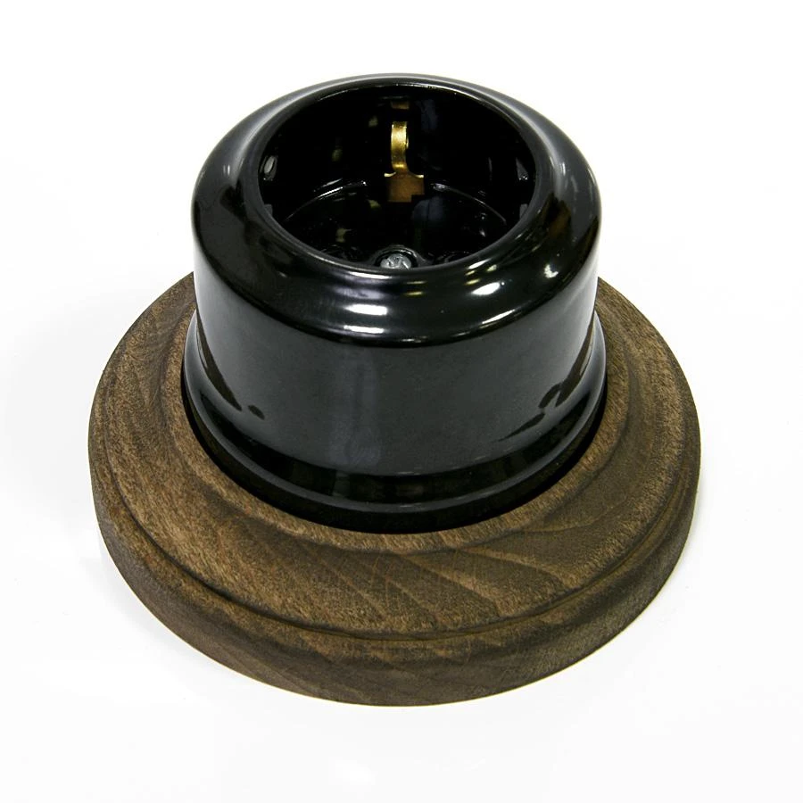 Качественная картинка Ретро розетка электрическая Lindas керамика черный