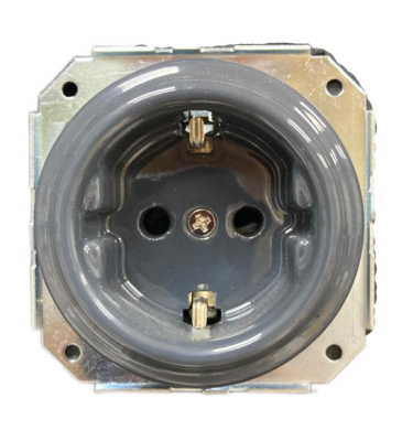 Ретро розетка электрическая Retrika, коллекция Colony, внутренний монтаж, керамика, серый Ретро розетка электрическая Retrika, коллекция Colony, внутренний монтаж, керамика, серый