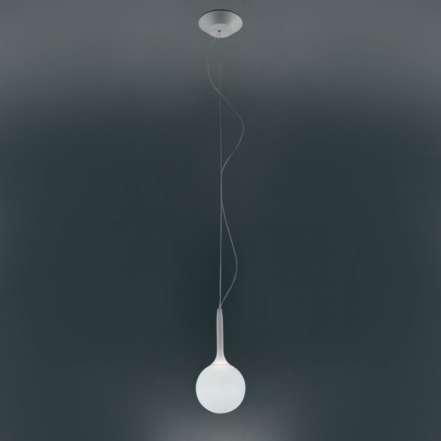 Качественная картинка Bead Подвесные светильники  1x60 Вт Цоколь E27 D250 H600-2000 Стеклянные плафоны белого матового цве