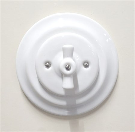 Качественная картинка Ретро выключатель Retrika, Colony, внутренний монтаж, керамика, белый