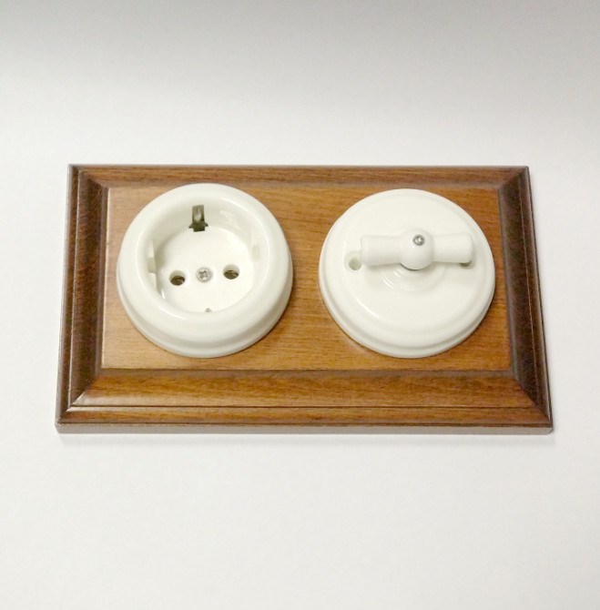 Качественная картинка Ретро выключатель Мезонин, коллекция Новая Голландия, фарфор, без подъемной рамки, белый