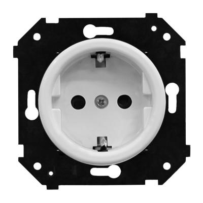 Ретро розетка электрическая Bironi, коллекция Шедель, пластик, скрытый монтаж, белый матовый