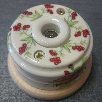 Ретро розетка ТВ Цион, керамика, белый с декором лето