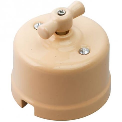 Ретро выключатель Retrika, кремовый, керамика Качественная картинка Ретро выключатель Retrika, кремовый, керамика