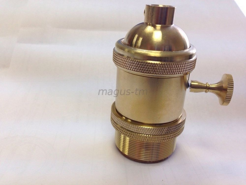 Качественная картинка Патрон с поворотным выключателем E27, цвет золото, материал латунь с поворотным выключателем